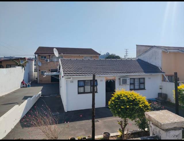 4 BEDROOM HOUSE FOR SALE IN HAVENSIDE